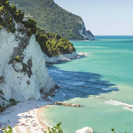 Flli Rossi 招待所 3*